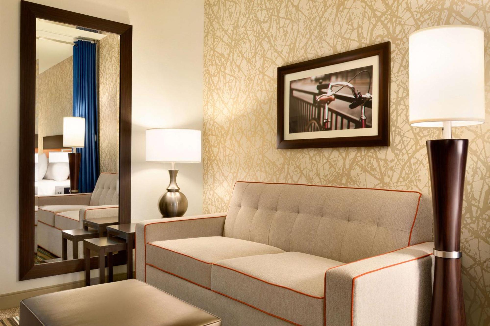 Home2 Suites By Hilton Birmingham Downtown Esterno foto